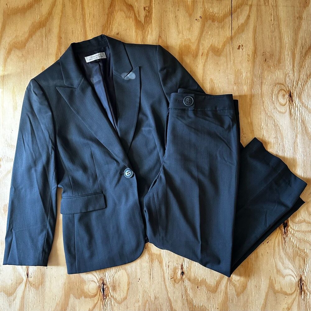 Tahari Arthur S. Levine Pinstripe Pant Suit (Size 8)